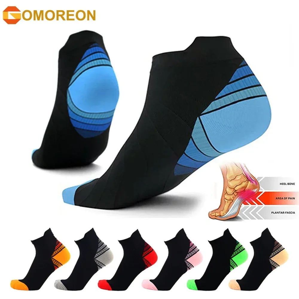GOMOREON 1Pair Ankle Compression Sock for Men and Women, Low Cut Compression Running Sock with Ankle Support