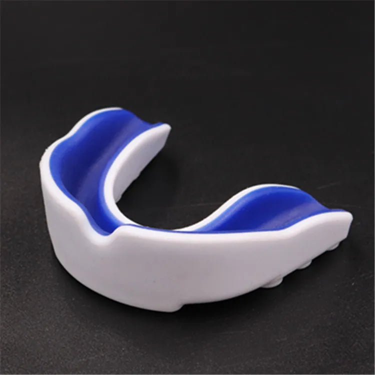 Boxing Gum Shield Mouth Guard Mouthguard Slim Fit for Football Wrestling Hockey Lacrosse Boxing for Contact Combat Sport Equip